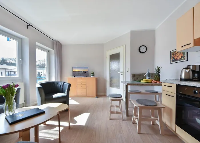 Haus Hans 03 Апартаменты *